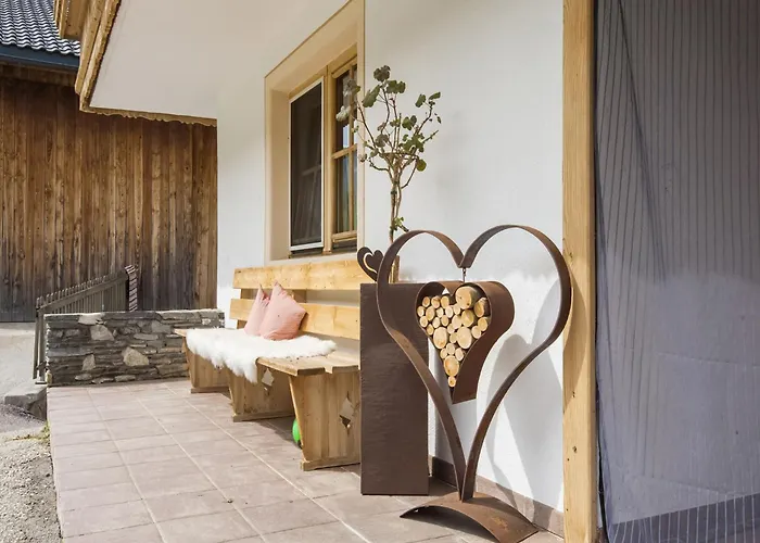 Lovely Apartment In Hainzenberg Next To Forest