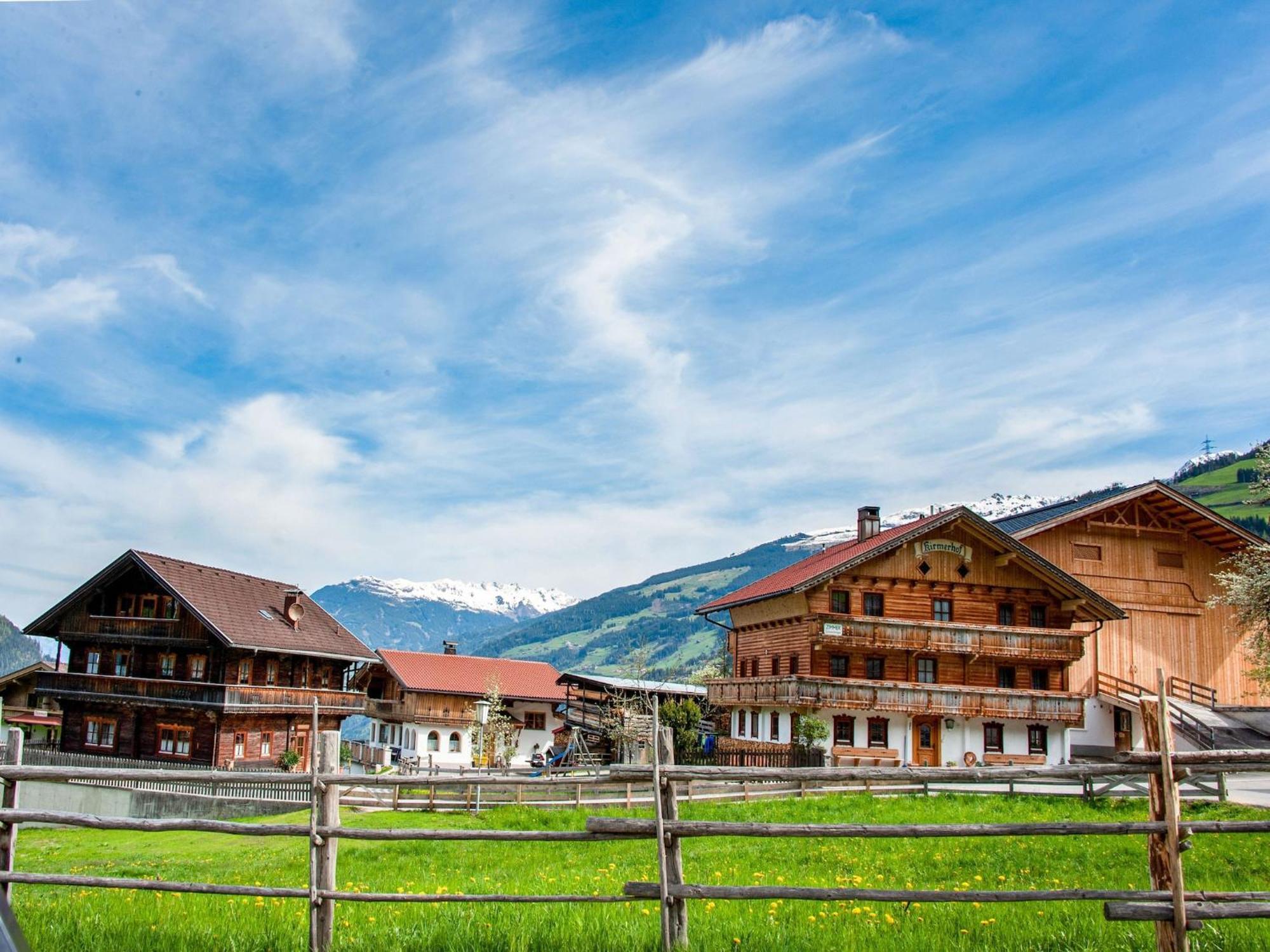 Lovely In Next To Forest Apartment Hainzenberg