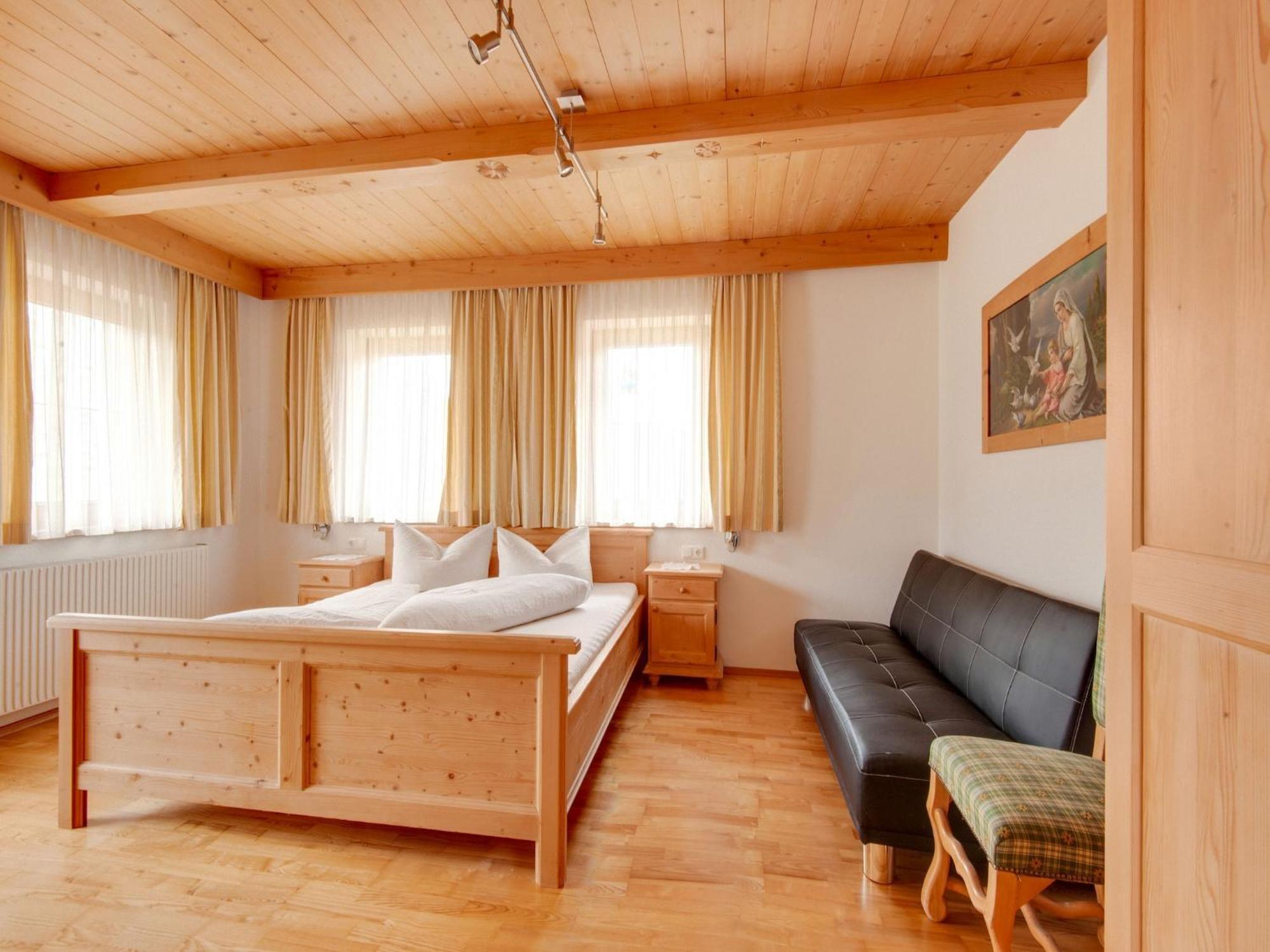 Lovely In Next To Forest Apartment Hainzenberg