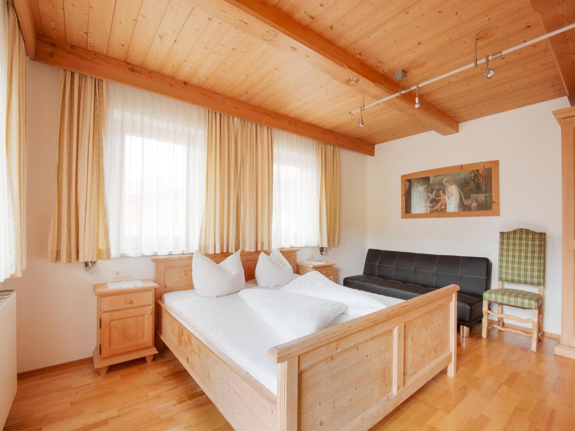 Lovely In Next To Forest Apartment Hainzenberg